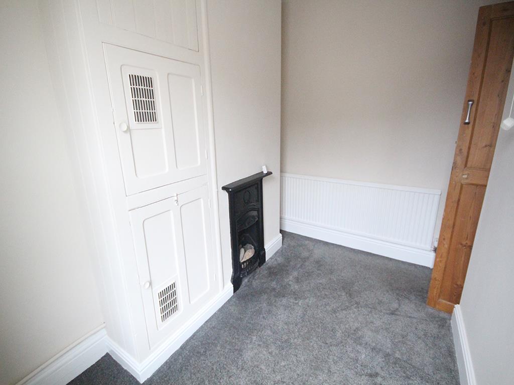 3 bedroom end terrace house Let Agreed in Barnoldswick - IMG_2372.jpg